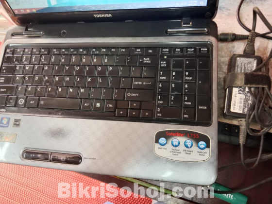 Toshiba Satellite